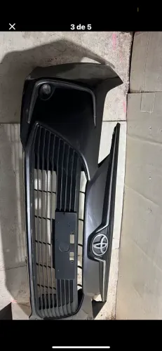 Pára-choque dianteiro Toyota Corolla ano 2020 21 22 23 dúvidas * ou *
