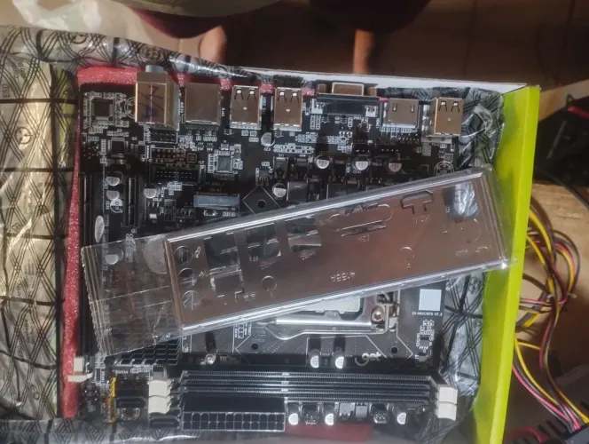 Placa mãe 1150 + processador core i3