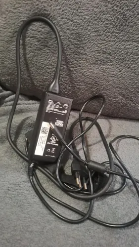 Carregador Dell - 65 Watts (conector 4.5mm) ORIGINAL - usado (excelente)