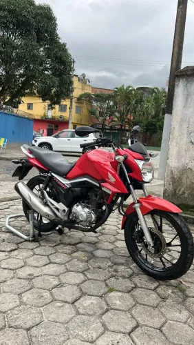 Titan 160
