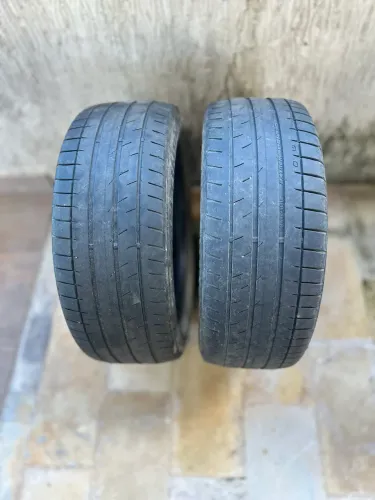 Pneu 215/55/R17