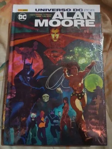 HQ Universo DC Por Alan Moore