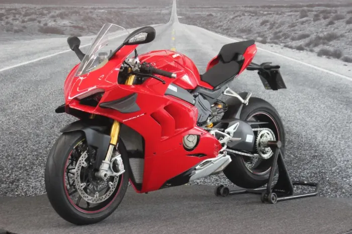 DUCATI PANIGALE V4 S 2020