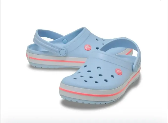 Vendo crocs nova