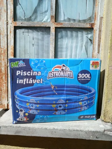 Piscina astronauta 
