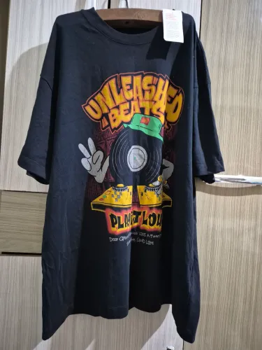 Camiseta oversized Preta Renner