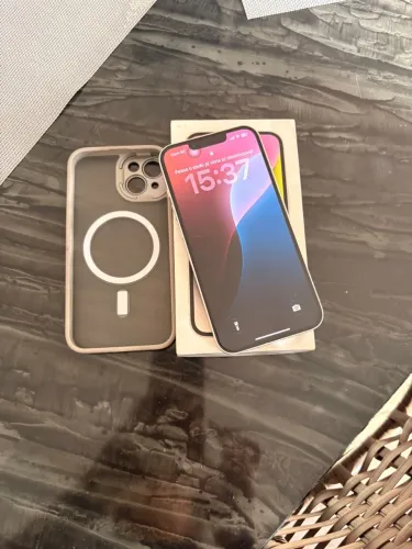iPhone 14