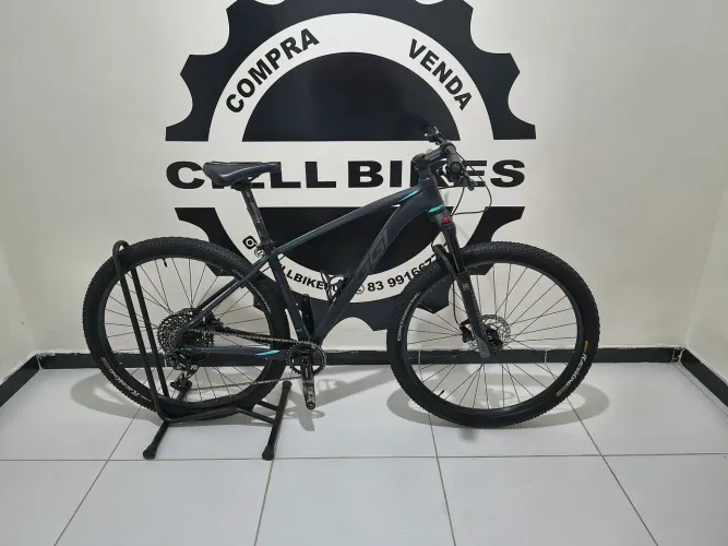 OGGI 7.5 aro 29 tamanho 17 top demais fazemos entrega !