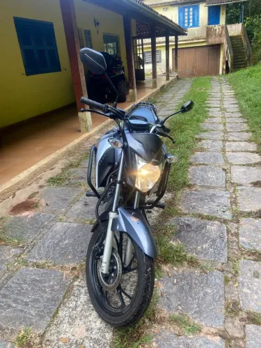 CG titan 160 impecável 