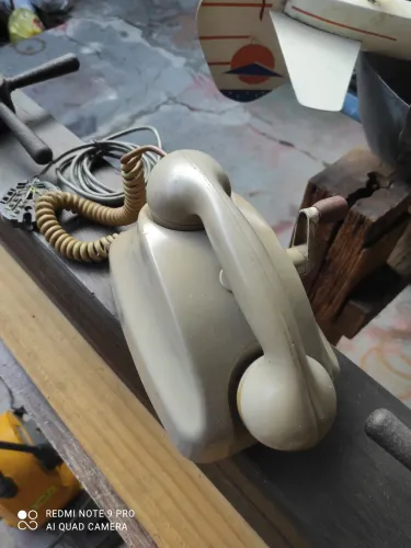 Telefone antigo,manivela: