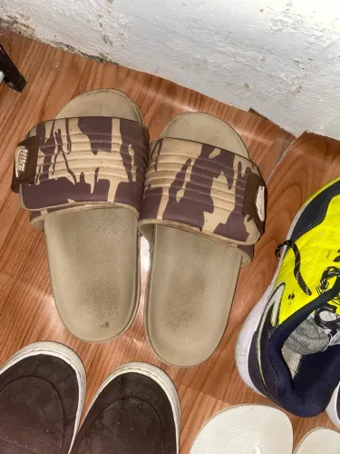 Vendo chinelo Nike