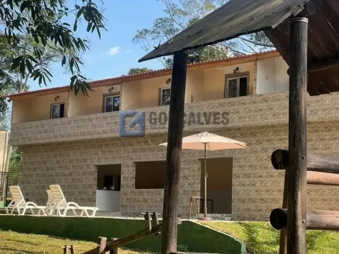 Chácara Comercial à Venda em Eldorado, Diadema  9.075 m², 30 vagas