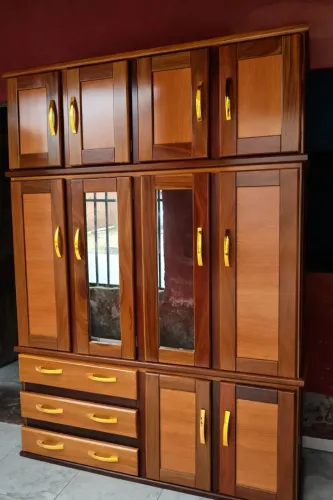 Guarda roupa de casal 4 portas novo frete grátis.
