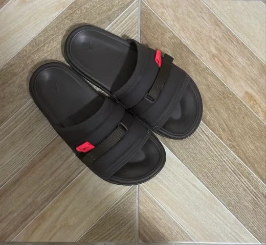 Chinelo Jordan Super Play Dark Chocolate Infrared 23