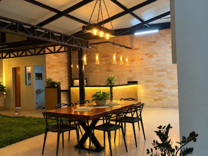 ALUGA-SE CASA MOBILIADA CIDADE JARDIM PARAUAPEBAS 