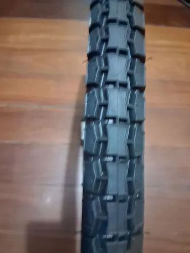 Pneu 26x1.1/2 primor carga. PIRELLI