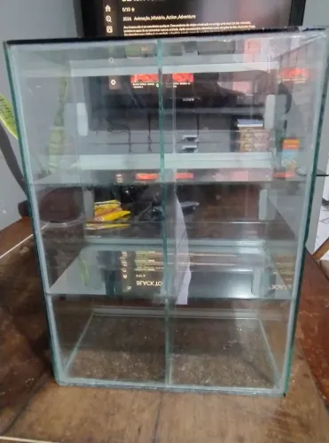 Vendo Bomboniere.