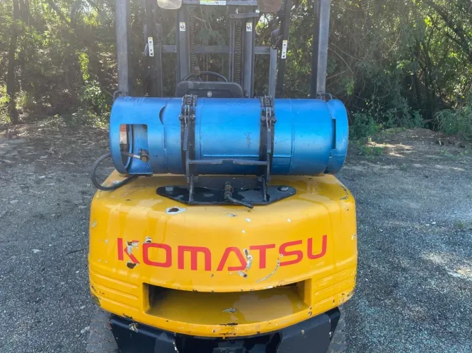 Empilhadeira Komatsu Deslocador lateral