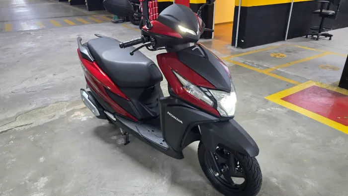 Honda Elite 2027 com 0160km