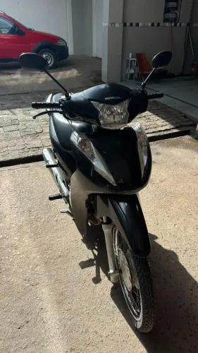 Biz 110i ano 2019 cor Cinza