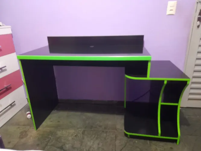 Mesa para computador gamer