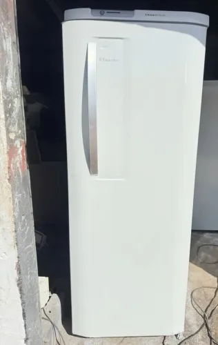 Geladeira Eletrolux