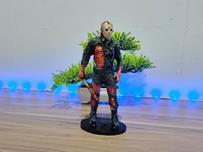 BONECO JASON VOORHEES SEXTA FEIRA TREZE, COLECIONAVEL EM RESINA 