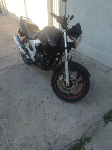 Moto fazer 250