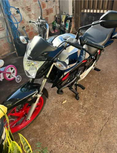 Vendo titan 160 (2023) 
