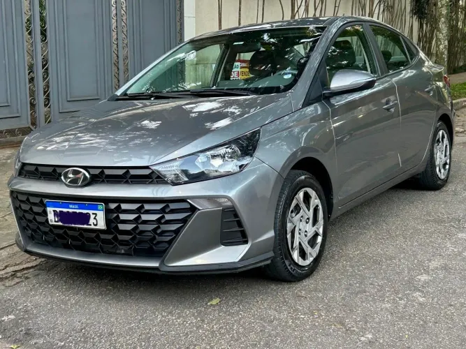 Hyundai HB20S Comfort Plus 1.0 Flex 12V Mec. 2025