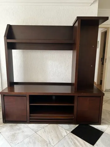 ESTANTE COM RACK PARA TV - ÓTIMA OPORTUNIDADE!