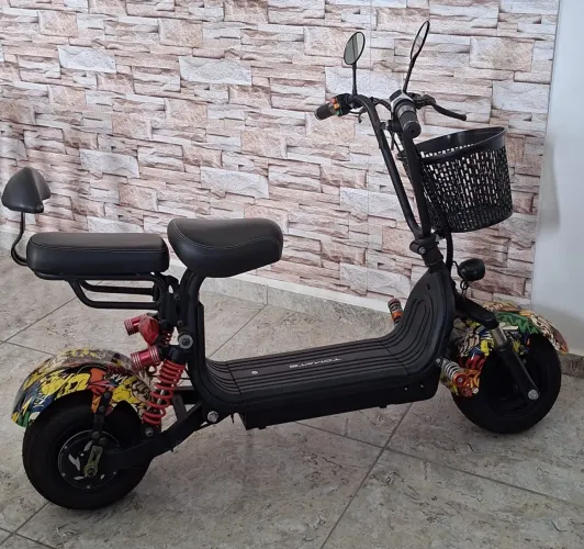 Scooter Tomate Mini (Detalhes)