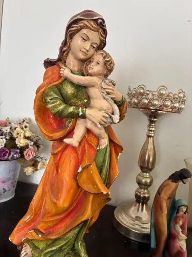 Estátua nossa senhora mãe de Deus 