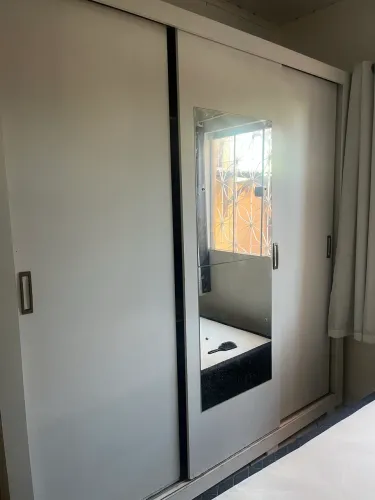 VENDO GUARDA ROUPA
