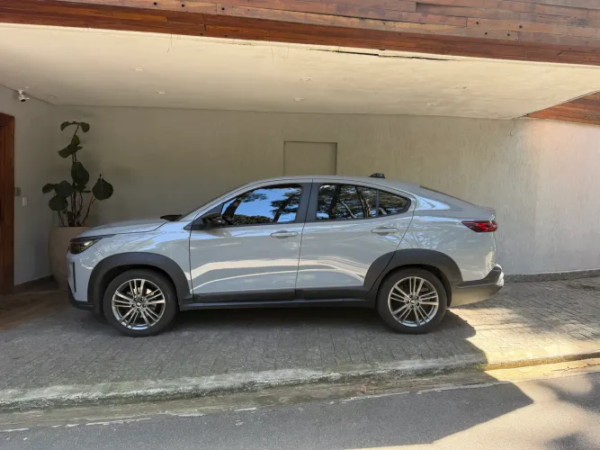 Fiat Fastback 1.0 200 Turbo Flex AUT 2024