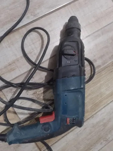 Furadeira com defeito não funciona a função martelete