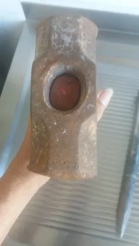 FERRAMENTA DE PEDREIRO
