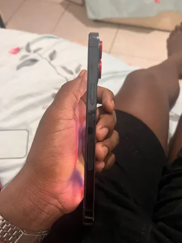 iPhone 12 Pro Max troco por um superior ou vendo 