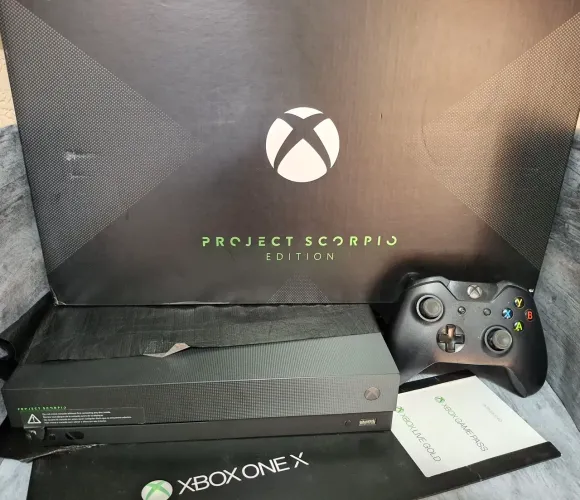 Xbox one x project scorpio edição limitada aceito trocas + volta