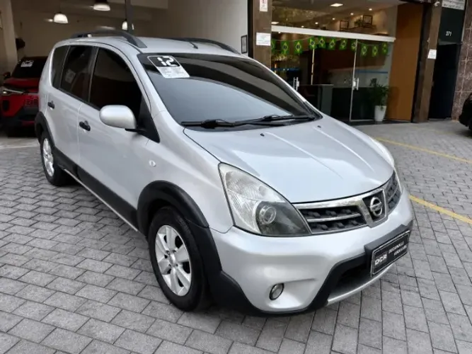 Nissan Livina X-gear Sl/X-gear 1.8 Flex F. Aut. 2012
