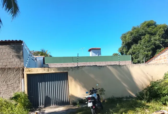 Alugo excelente casa na barra nova a 10 minutos do centro de Maceió