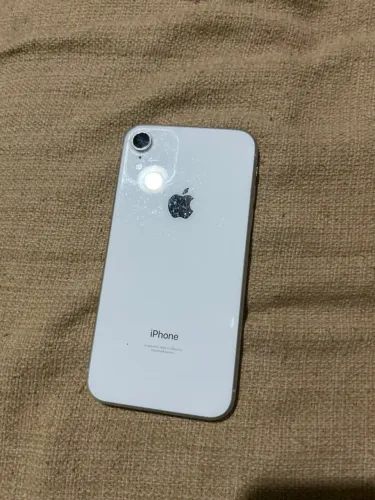 iPhone XR novo