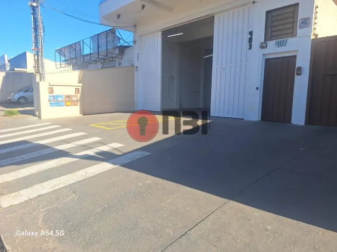 Barracão para locação 220mts, PARQUE JAGUARÉ, SAO JOSE DO RIO PRETO - SP