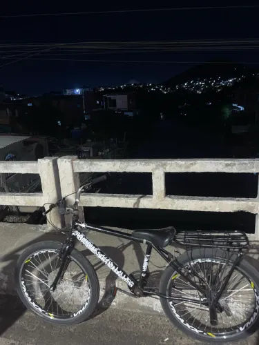 Bike montadinha aro 24