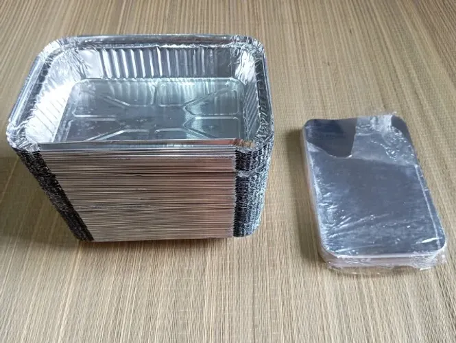 90 bandejinhas de alumínio marmitex com tampa.