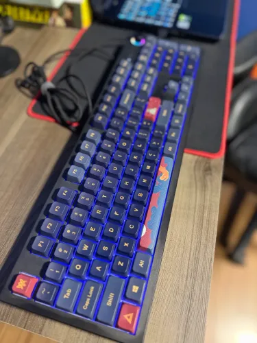 Teclado mecânico mkey switch brown