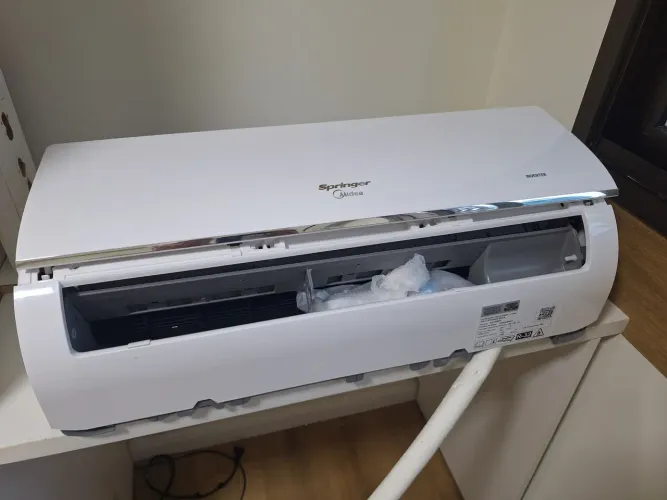 Ar split midea 9000btus 