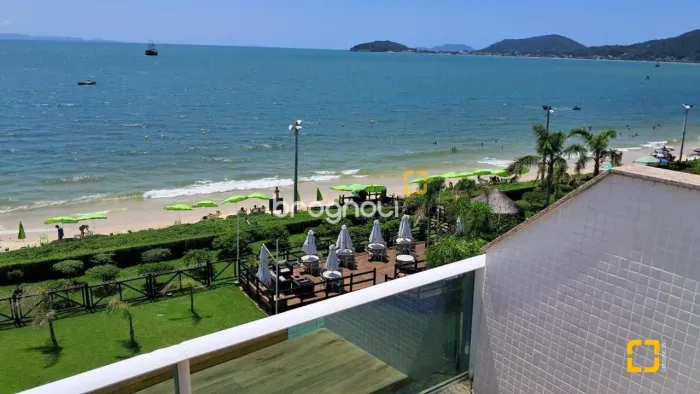 BROGNOLI VENDE - Cobertura em condominio clube com 4 suites em cachoeira do bom Jesus