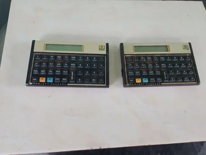 Duas calculadoras financeiras 