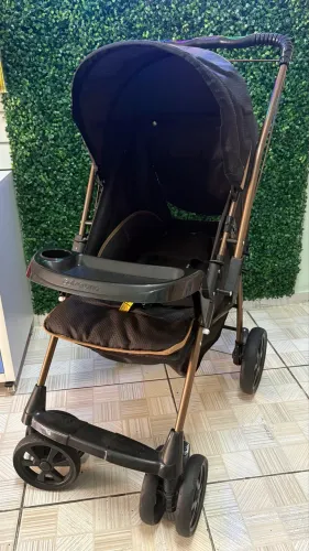 Carrinho de bebê